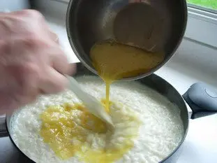Caramel rice pudding